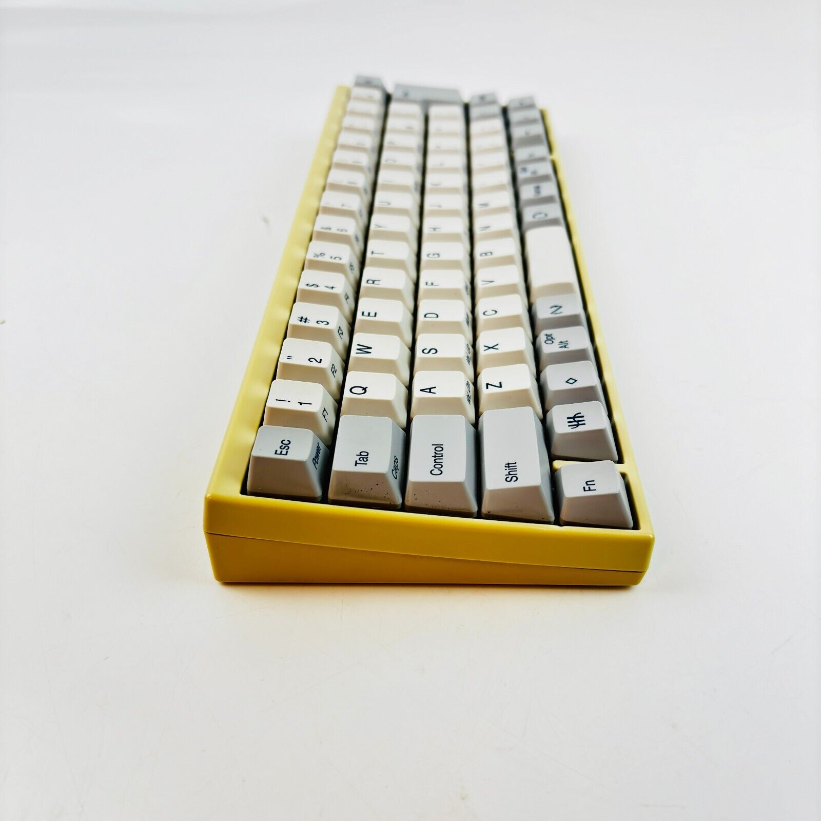 Happy Hacking PFU HHKB Professional JP PD-KB420W Wired Topre Happy Hacking PFU HHKB Professional JP PD-KB420W Wired Topre