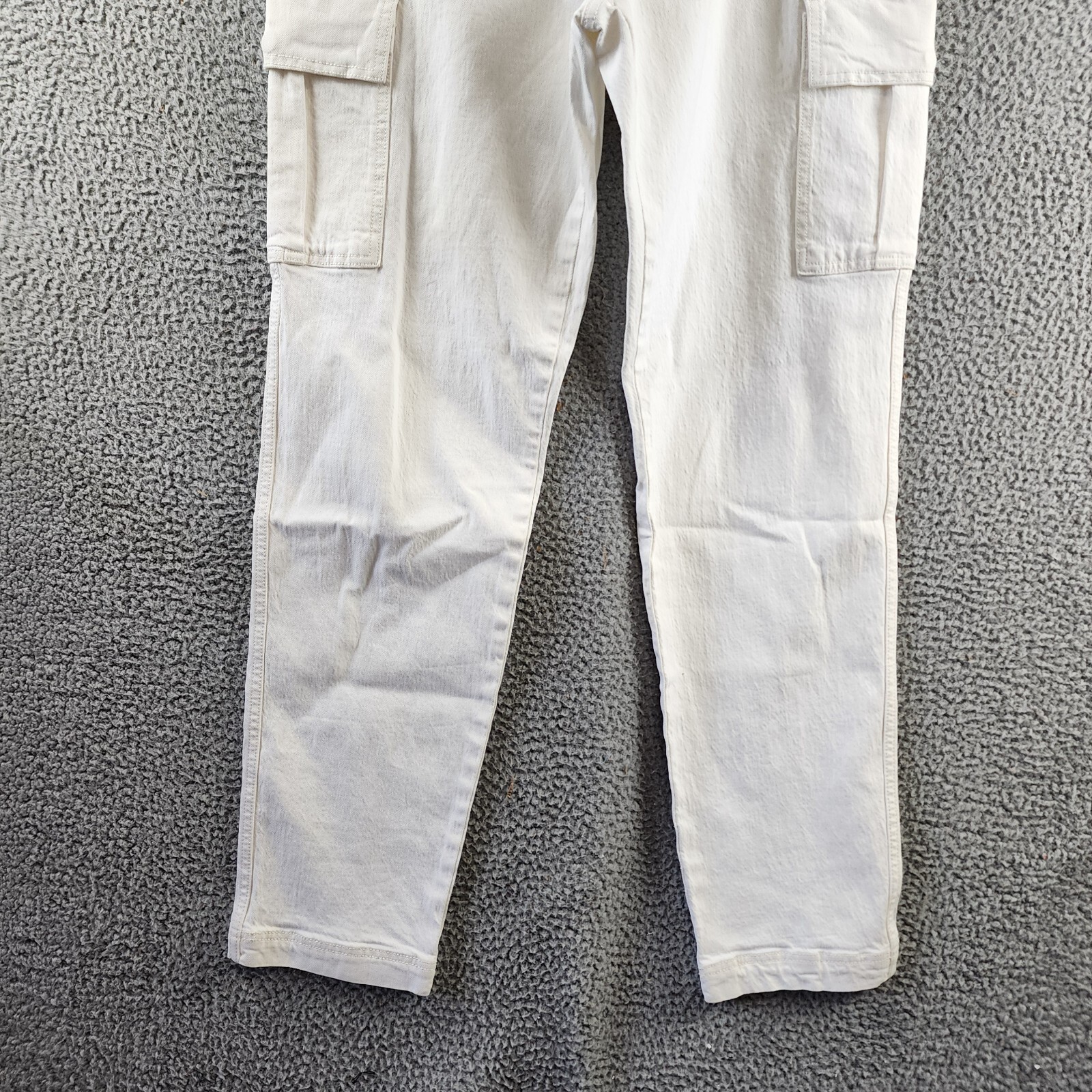 REBECCA MINKOFF Relaxed Cargo Pants Women's 30 Alabaster Button Zip Closure - Picture 3 of 20