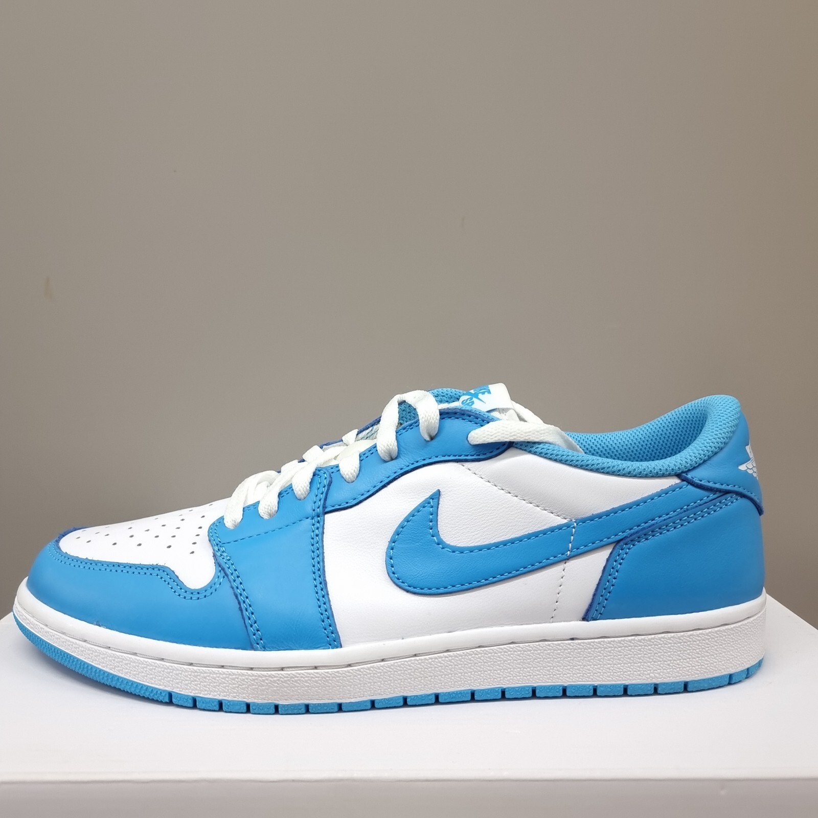 NIKE SB AIR JORDAN 1 LOW QS 