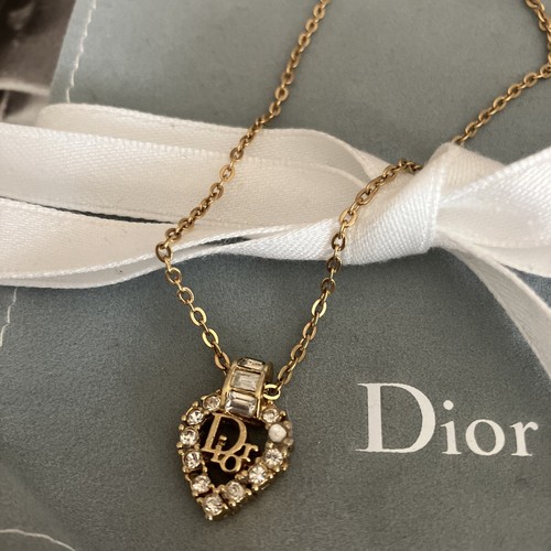 Authentic Christian Dior Vintage Crystal Heart CD logo Pendant Necklace 💖💖 Authentic Christian Dior Vintage Crystal Heart CD logo Pendant Necklace 💖💖
