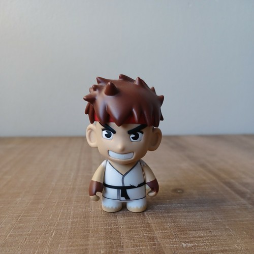 Kidrobot street fighter リュウ　ケン Loose Kidrobot x Street Fighter Series 1 White Ryu Capcom