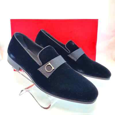 NWT$950 Ferragamo Men display picture 1
