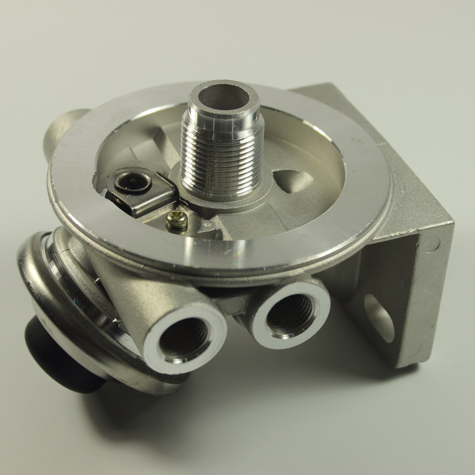 Diesel Fuel Filter Mounting Base Hand Priming Pump M16X1.5MM 114" Spin