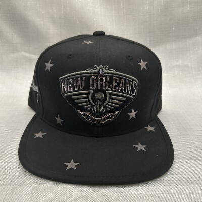 Mitchell & Ness New Orleans Pelicans Zion Williamson Autographed Snapback Hat