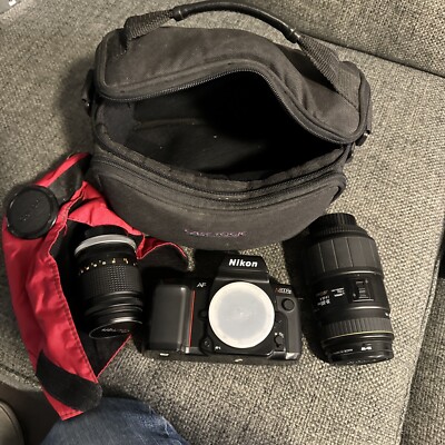 Nikon AF N8008s 35mm Film Camera
