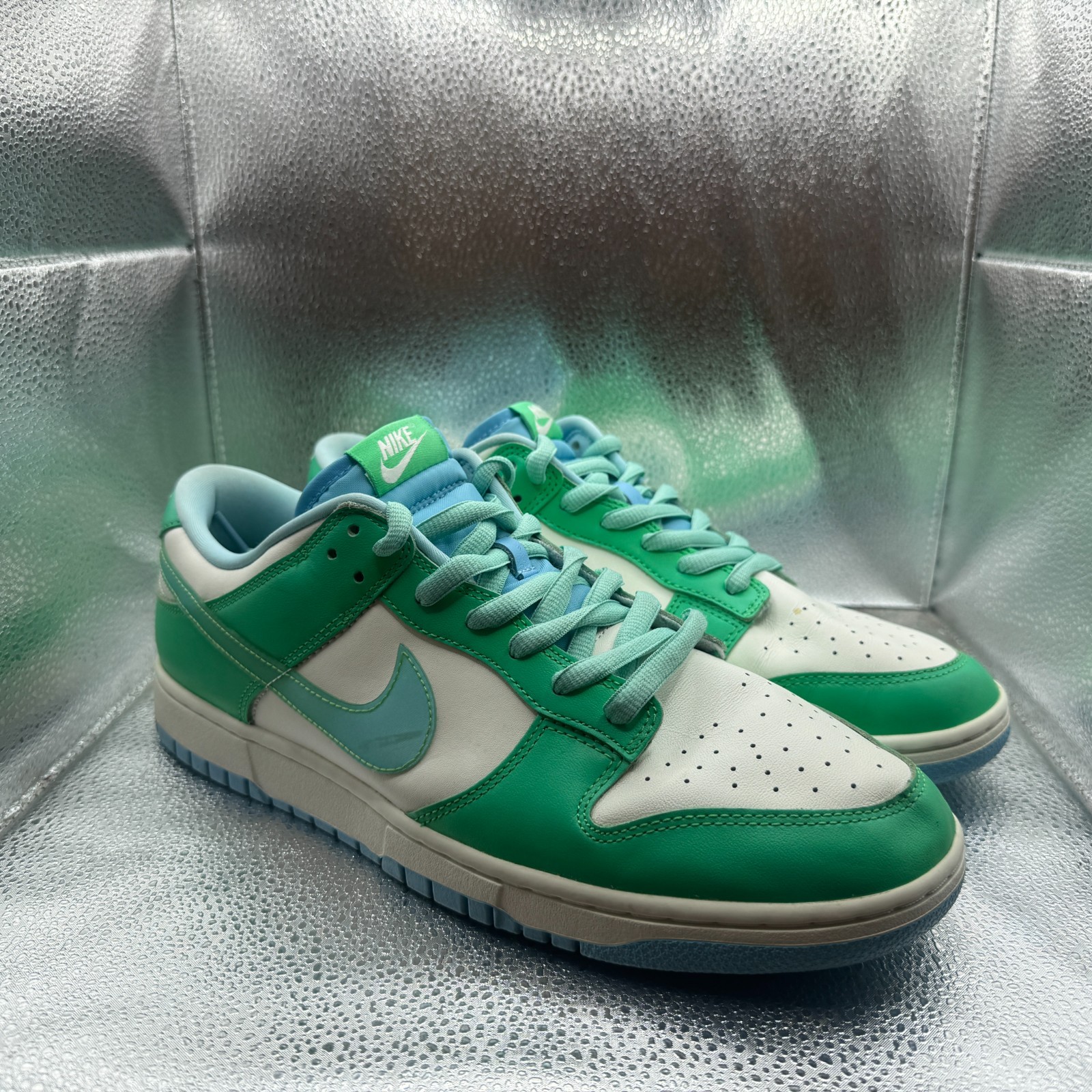 靴 Nike dunk Low SB Size 12.5 Nike SB Dunk Low Mens White Green Shock Athletic