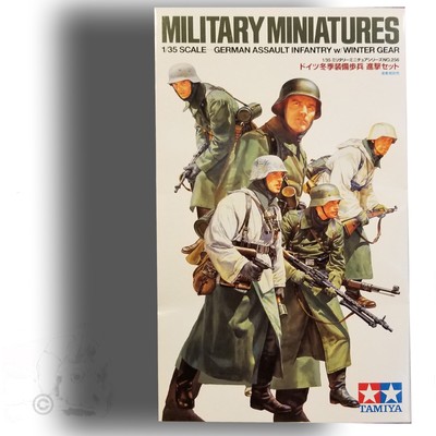 TAMIYA1/35 FIGURES: 35256 GERMAN ASSAULT INFANTRY W/ WINTER GEAR