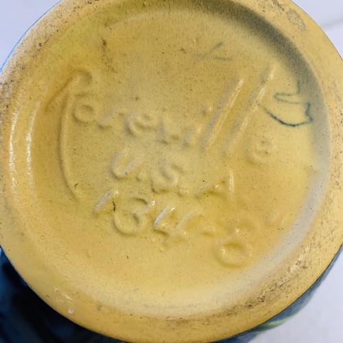 Roseville Pottery Vase, # 134-8