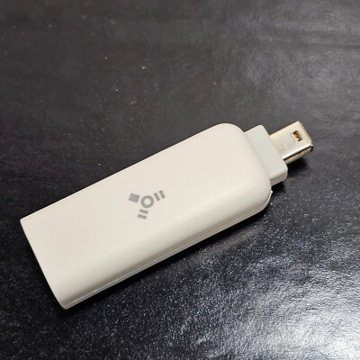 APPLE iPod OEM FireWire Adapter 4 to 6 pin Connector 591-0080- New in package