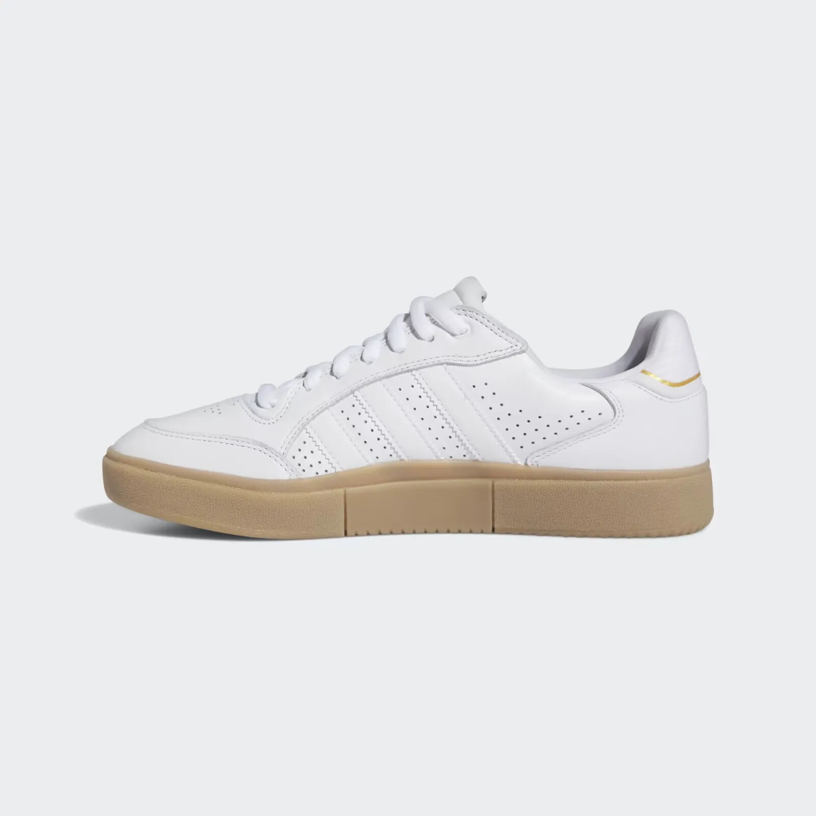 

Adidas Tyshawn Low Cloud White Gum IG5286 Мужская обувь Кроссовки, Cloud white/cloud white/gum, adidas Tyshawn