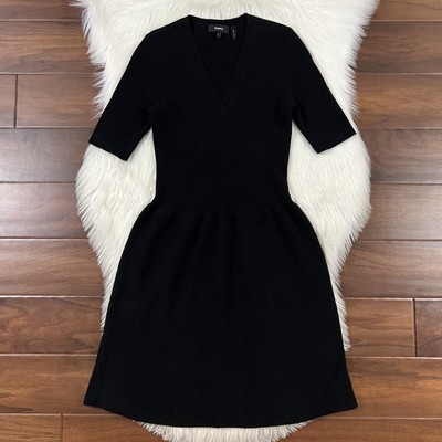 Theory Women's Size Small Black Ribbed 