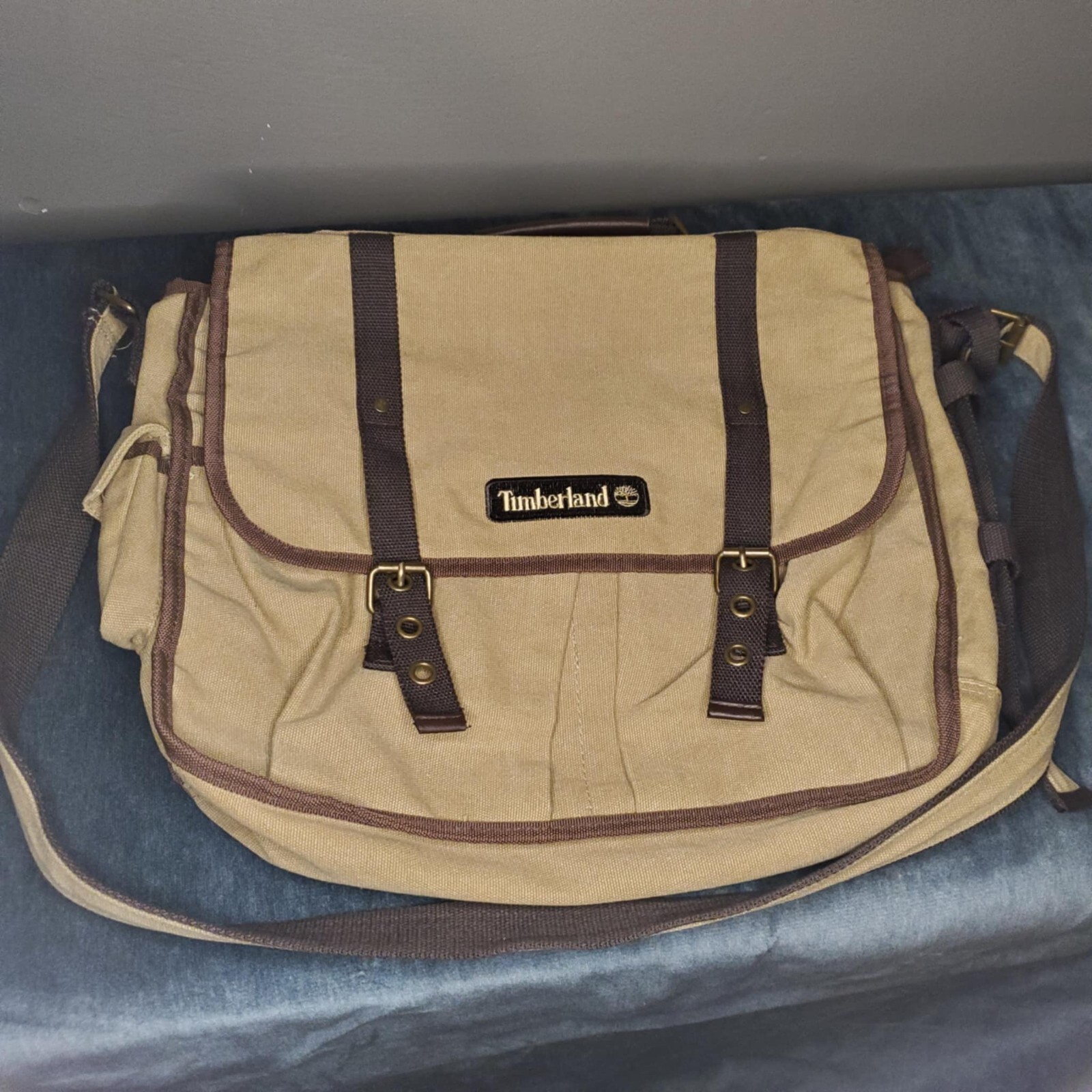 Timberland Medium Laptop Messenger Bag新品 $_57.JPG?set_id=880000500F