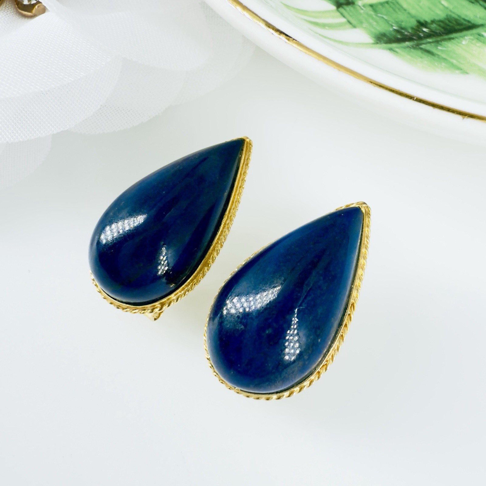 14k Yellow Gold Dark Blue Lapis Lazuli Omega Back Earrings, Preowned - Picture 12 of 13