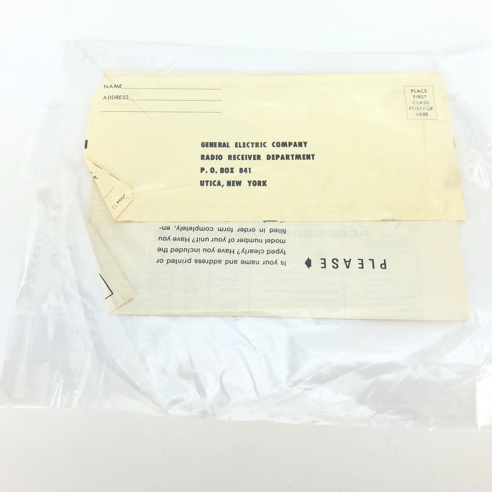 Vtg GE Portable Cassette Recorder Tape Player General Electric M8415 Desktop