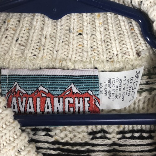 VTG NWT Avalanche Boys Sweater Size M (10-12) Cosby Biggie Made In USA