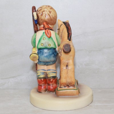 Hummel Figurine 20 no box Prayer Before Battle