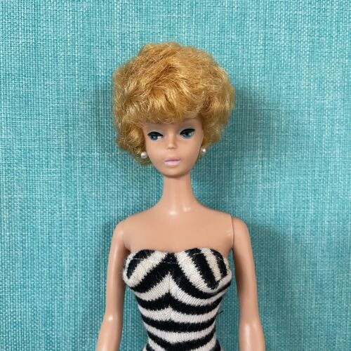 Vintage White Ginger Blonde Bubble Cut Barbie Doll Transitio