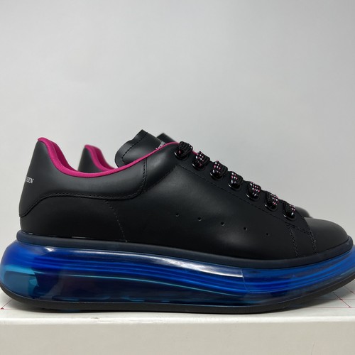 _12.JPG?set_id=880000500F