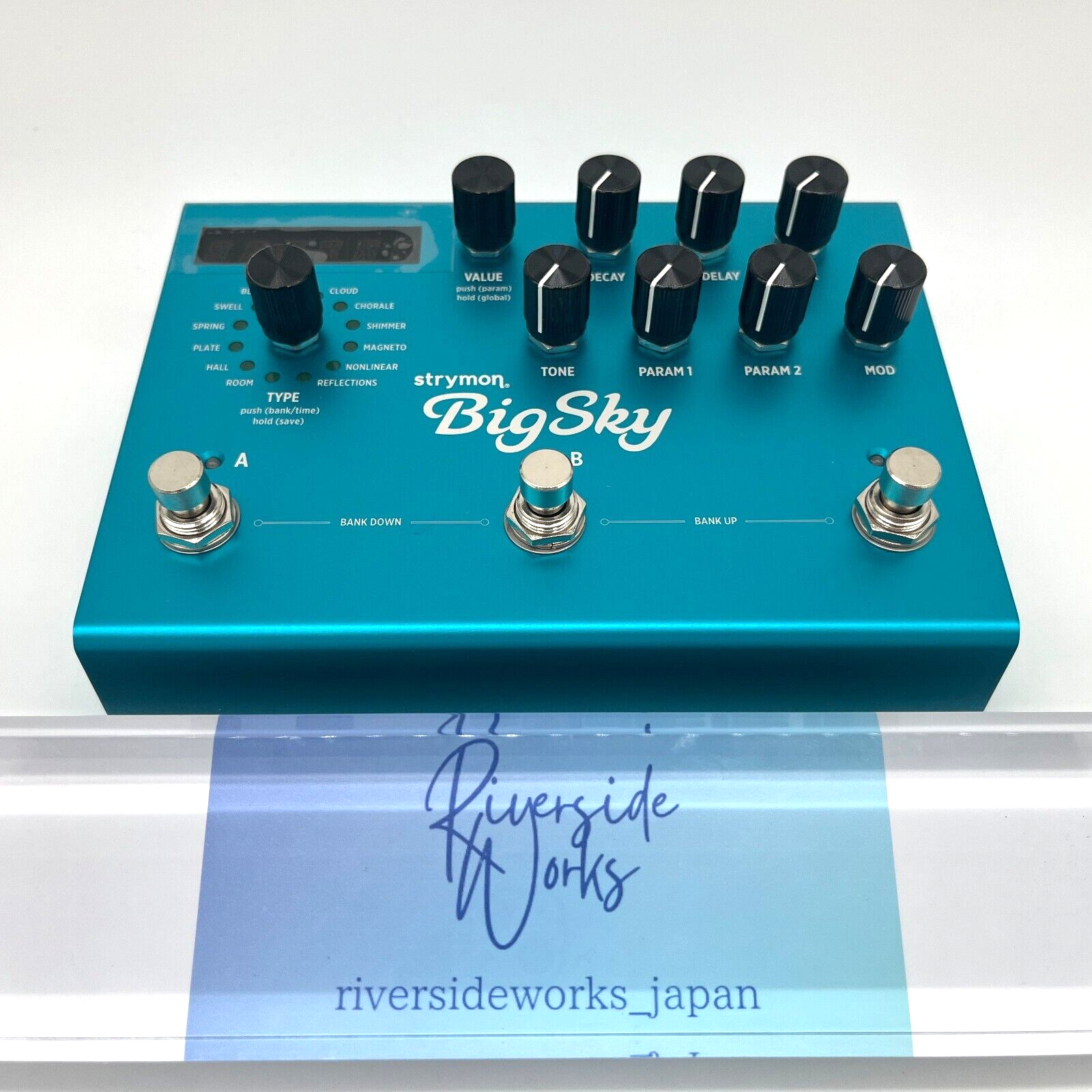 Strymon BigSky Multidimensional Reverb Guitar Effects Pedal Strymon BigSky Multidimensional Reverb Guitar Effects Pedal