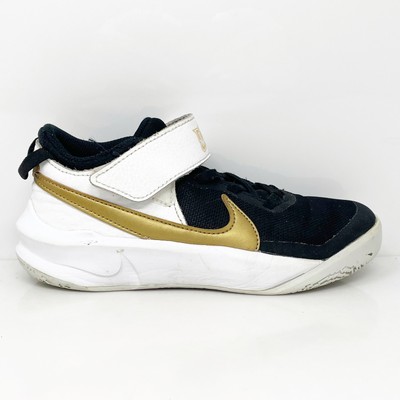 

Nike Boys Team Hustle D 10 CW6736-002 Черные баскетбольные кроссовки, размер 1Y, Черный, Team Hustle D 10