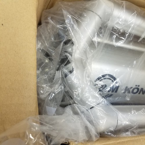 Konig & Meyer 18840 Keyboard Stand Baby Spider Pro Anodized Aluminum