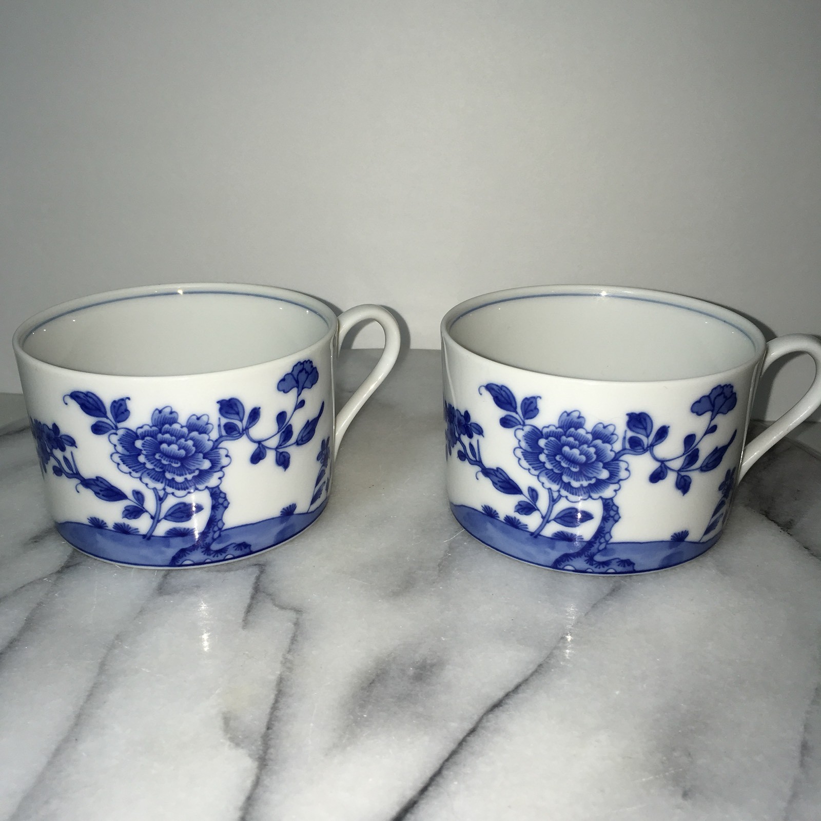 2 Andrea By Sadek Winterthur Hampton Teacup Coffee Porcelain Blue White China