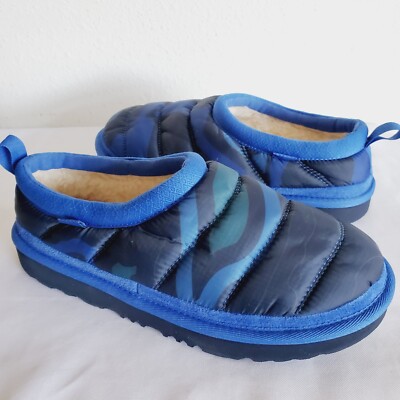 NWOB BIG KIDS SIZE 5 OCEAN BLUE WHITE UGG TASMAN LTA CALI TOPO SLIPPERS 1134956K
