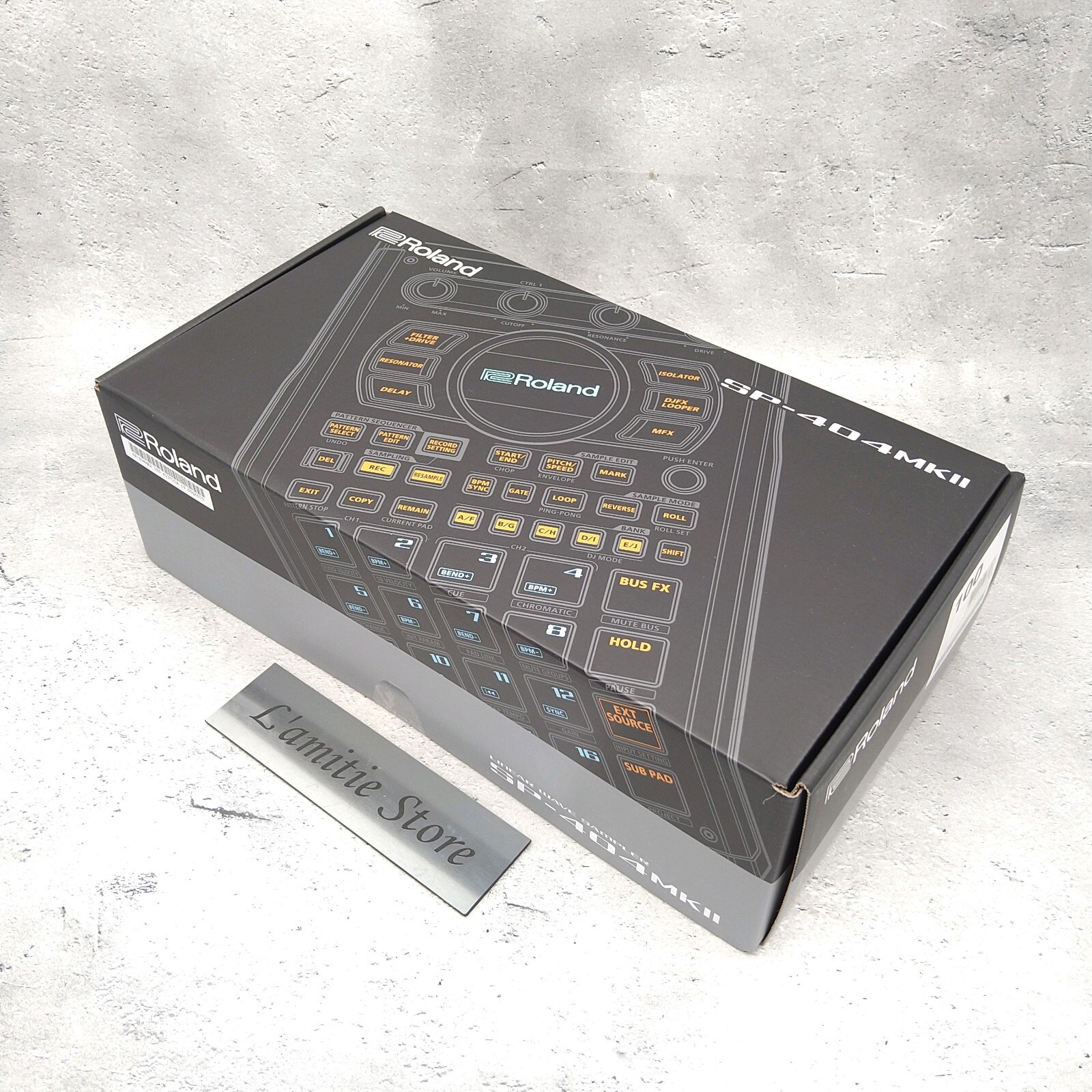 新品未使用 Roland SP-404MKII Roland SP-404 MkII Drum Machine + Effector + SAMPLER - NEW
