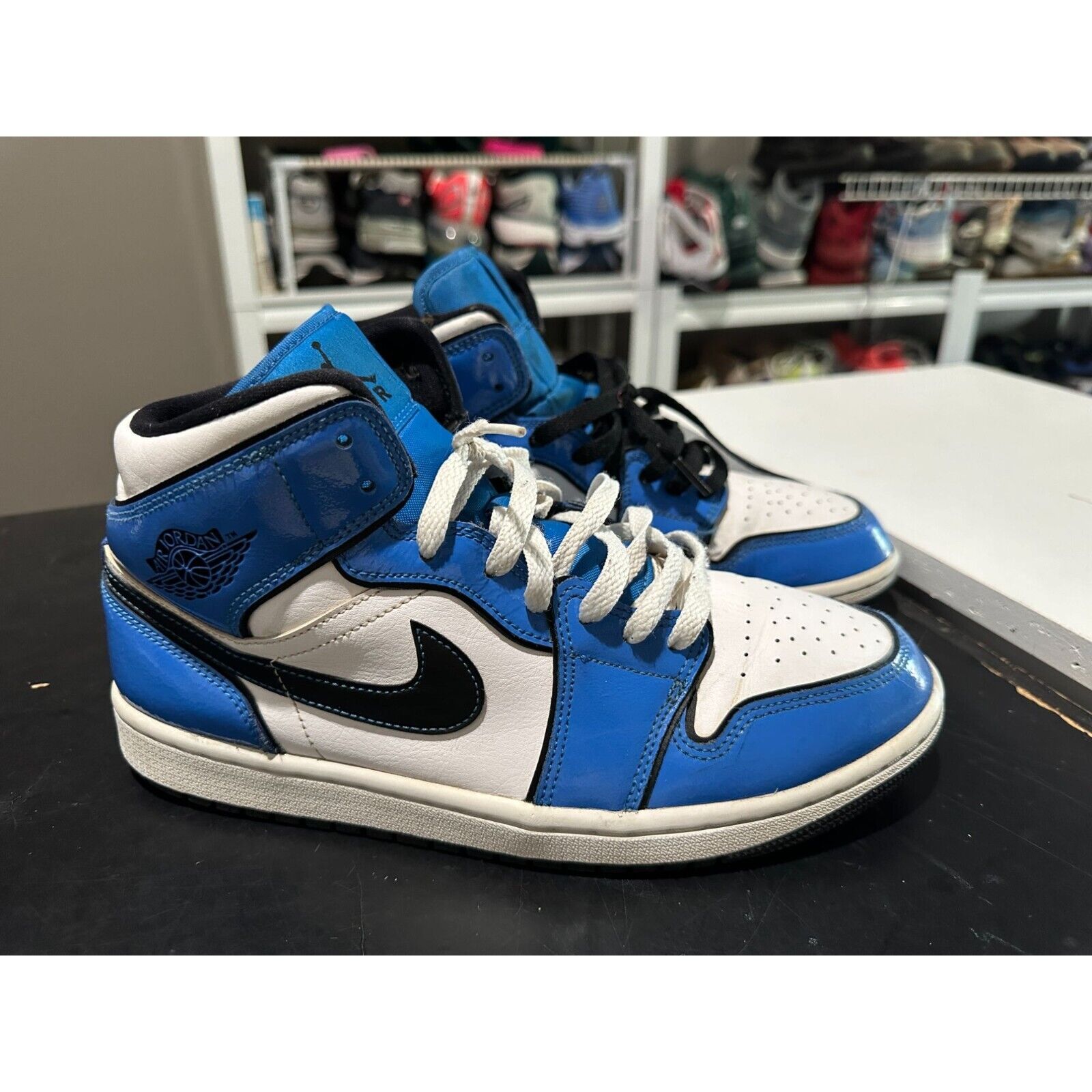 Nike Air Jordan 1 Mid SE Signal Blue Us Size 8.5 Men's Nike Air Jordan 1 Mid SE Signal Blue Us Size 8.5 Men's