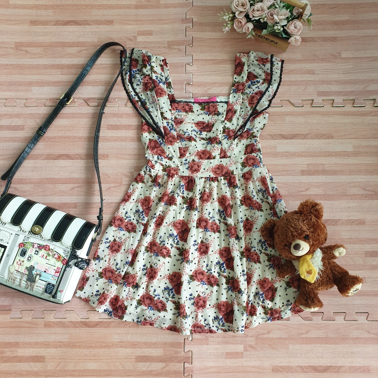 【希少】milklim　ミルクリーム　刺繍パンツ　ピンク　夢かわ　ロリータ 希少】milklim ミルクリーム 刺繍パンツ ピンク 夢かわ ロリータ