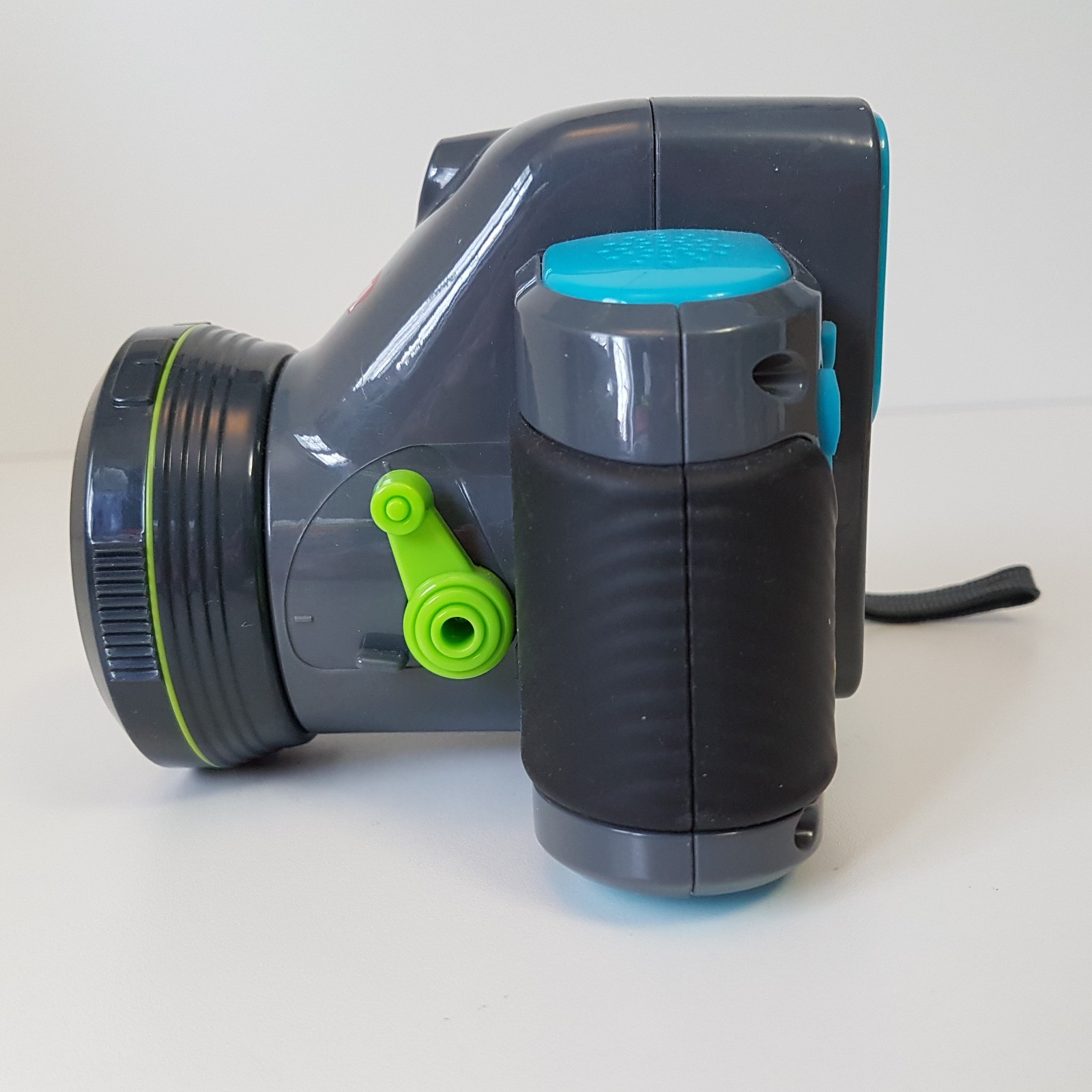 Playskool Showcam 2-in-1 TOY Digital Camera and Projector Gray TESTED