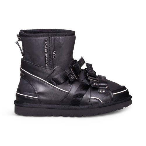 新品未使用　[EXCLUSIVE]UGG（R） / CLASSIC SANDAL UGG® New Heights Platform for Women | UGG®