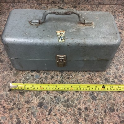 antique tackle box