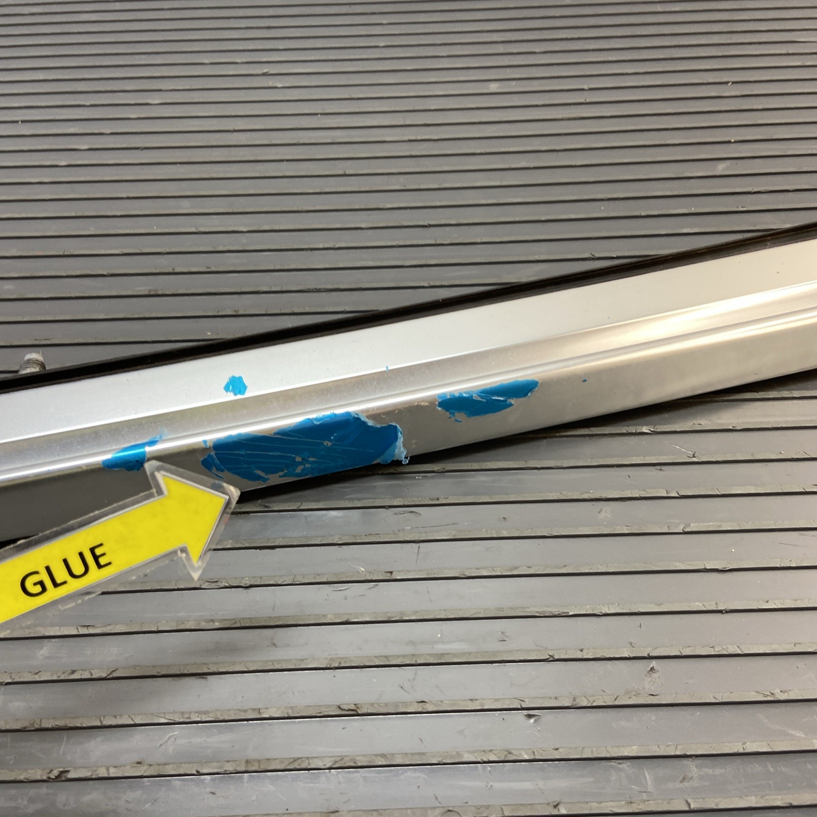 2023-2025 BMW X1 U11 Roof Rail Rack Left & Right Chrome OEM