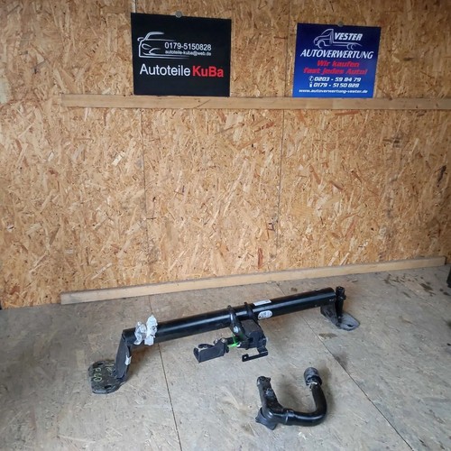 Abnehmbare Anhängerkupplung 6882581-06 BMW 1er F40 | eBay 