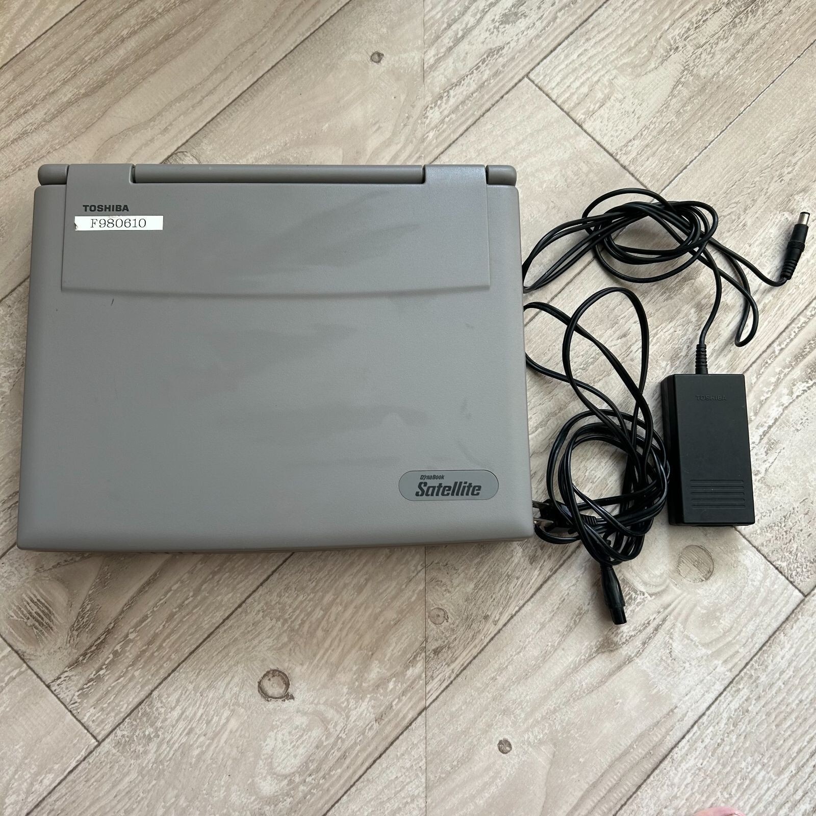 Toshiba Dynabook Satellite 310CDT Pc Gray Retro Rare Vintage