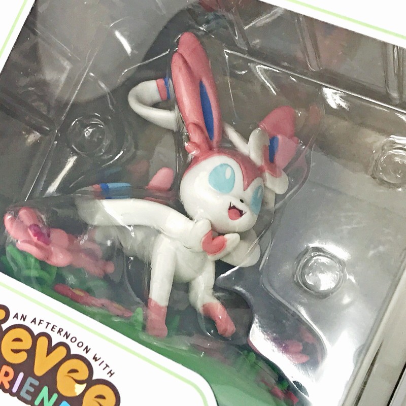 Funko An Afternoon With Eevee & And Friends Sylveon Pokemon Center Exclusive 889698447768 | eBay