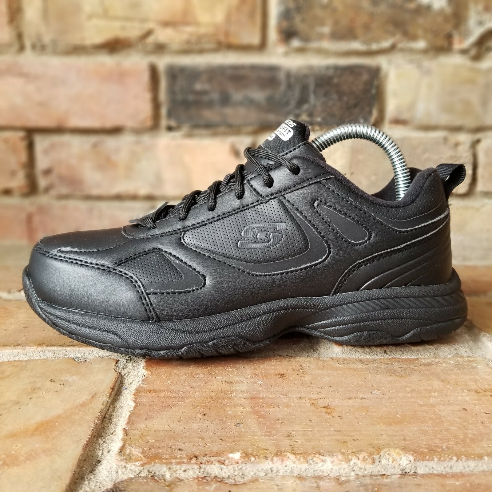 Skechers Work Women's Dighton Bricelyn 