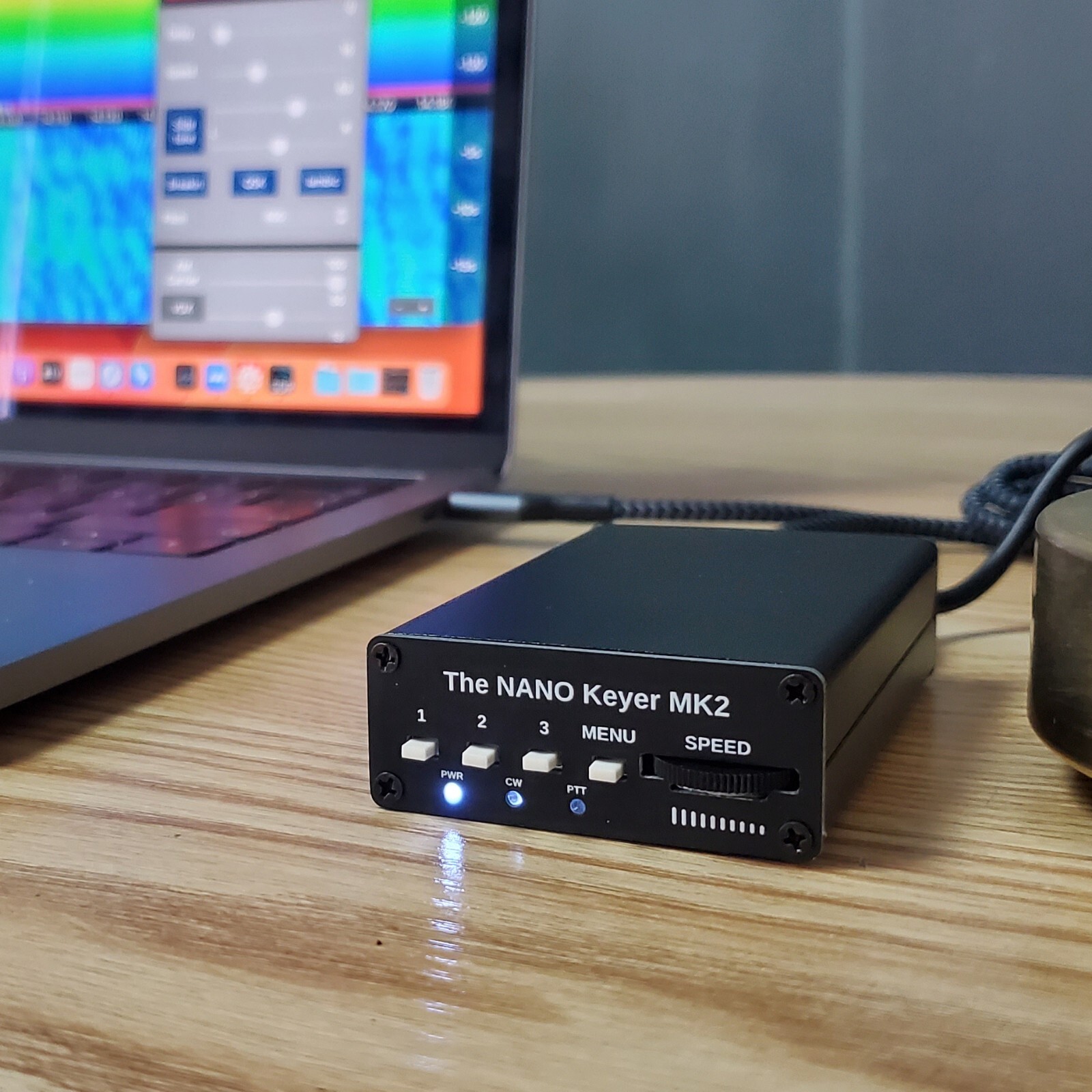 WinKeyer CW Contest Keyers for Amateur Compatible with K3NG WinKeyer CW Contest Keyers for Amateur Compatible with K3NG
