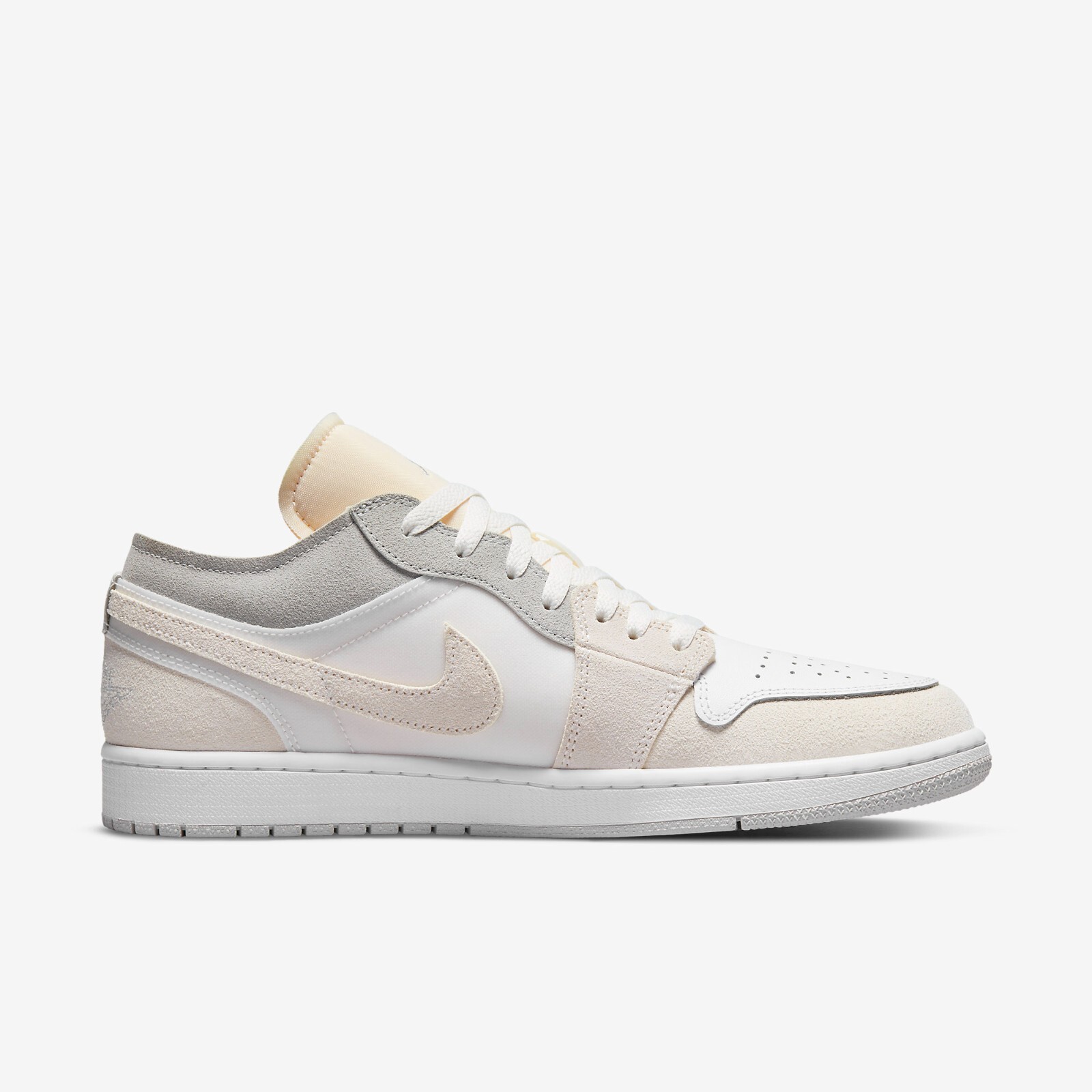 

Мужские кроссовки Jordan 1 Low SE Craft White and Phantom DN1635-100, Cream/white/light grey/phantom, Jordan 1 Low