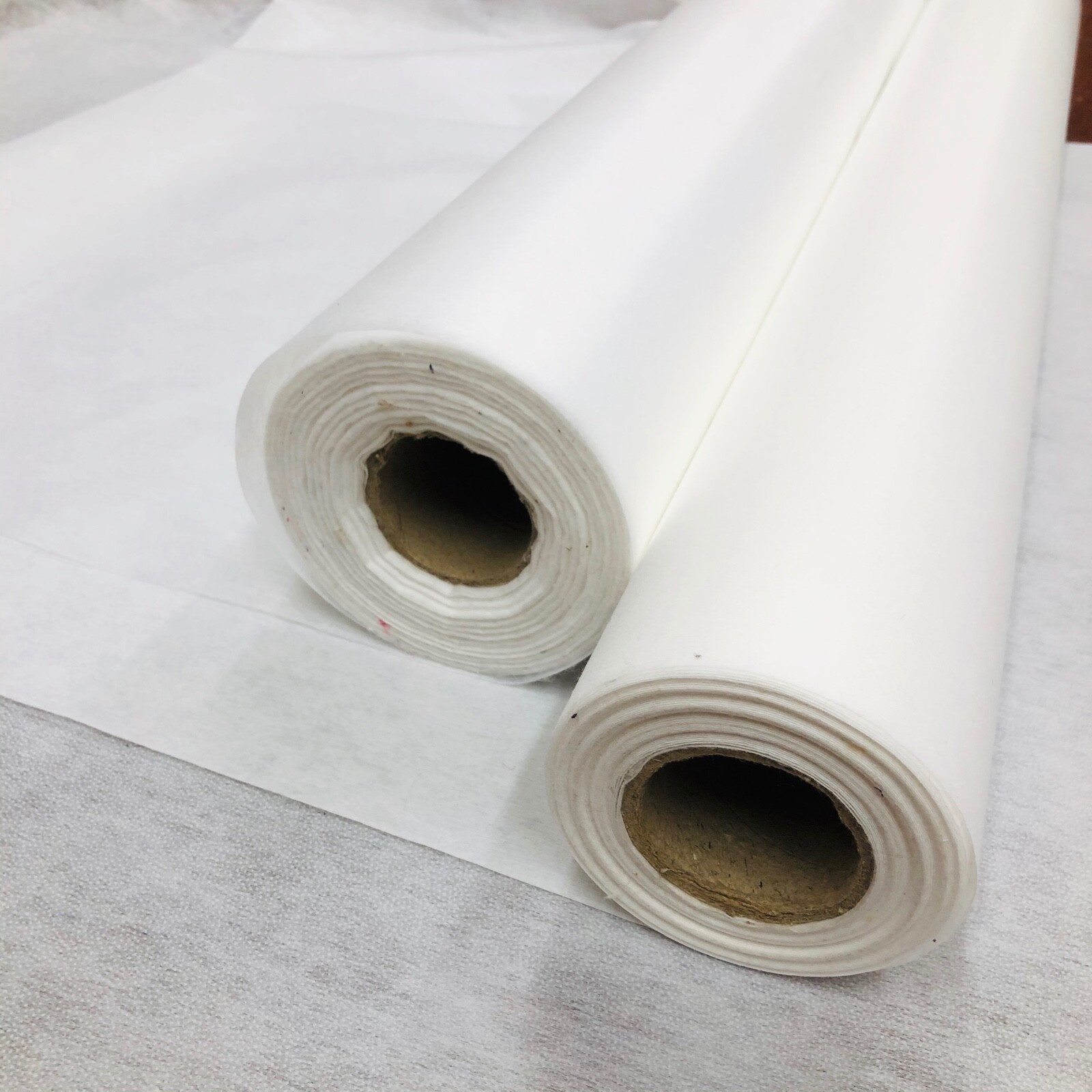 Iron On Fusible Interfacing 2 metres White Light Medium Heavy weight