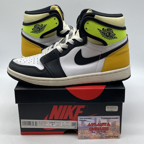 その他 NIKEAIR JORDAN1 RETRO HIGH OG volt 26.5 Size 7.5 - Jordan 1 Retro High OG Volt White Black Yellow