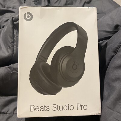 Beats Studio Pro Noise Cancelling Over Ear Wireless Headphones - Black (New)