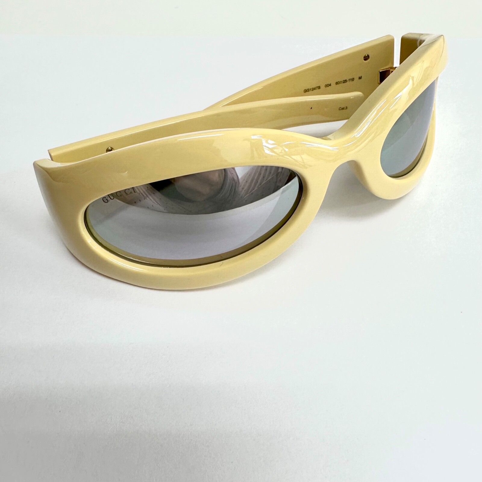 Pre-owned Gucci Love 11124765 Ivory Silver Wrap Ninja Unisex Mirror Sunglasses Gg1247s 004