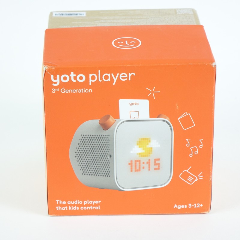Yoto Player (3rd Gen.) + Make Your Own Card –