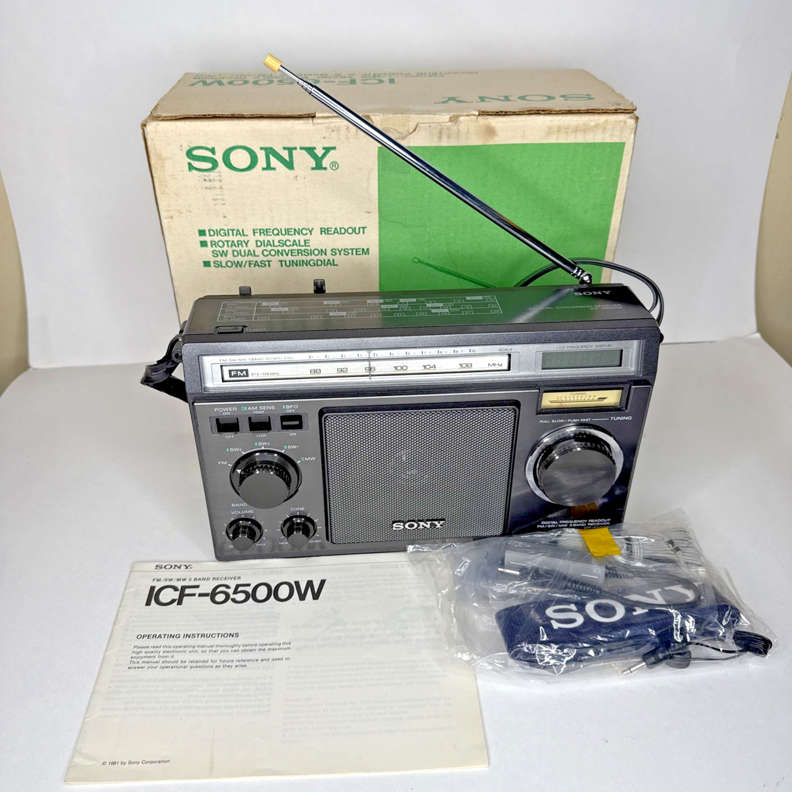 SONY FM/SW/MW 5 Band Radio Model No ICF-6500W W/Manual