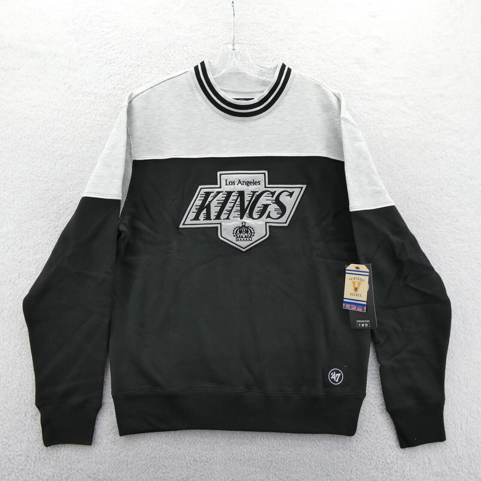 LA Kings Sweatshirt Fits Large Mens Black Mock Neck Jersey LA Kings Sweatshirt Fits Large Mens Black Mock Neck Jersey