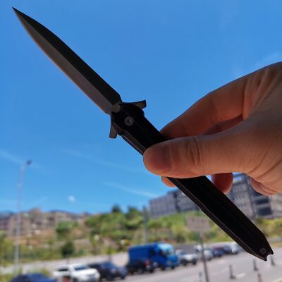 Portable outdoor camping hunting self-defense multi-functional defense tool