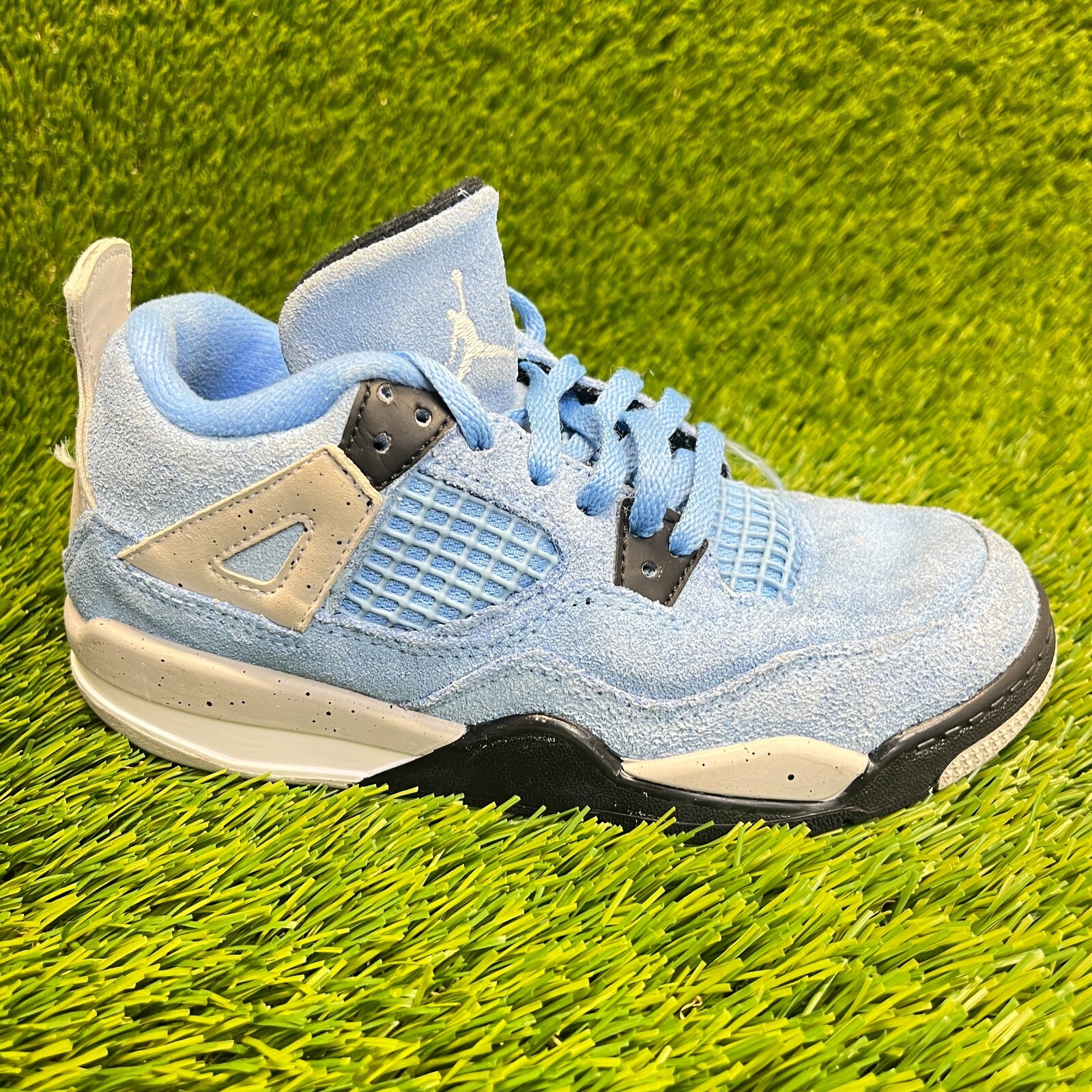 Air Jordan 4 ホワイト/ネイビー シューズ Nike Air Jordan 4 Retro “White/Midnight Navy”が国内10月29日