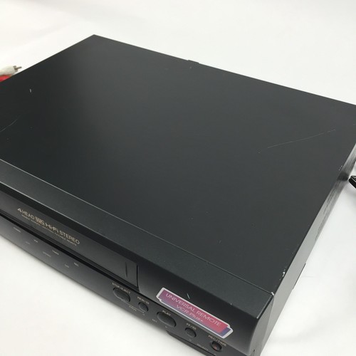 Quasar VHQ760 VHS VCR Player With Video cable TESTED & WORKING EUC Vintage